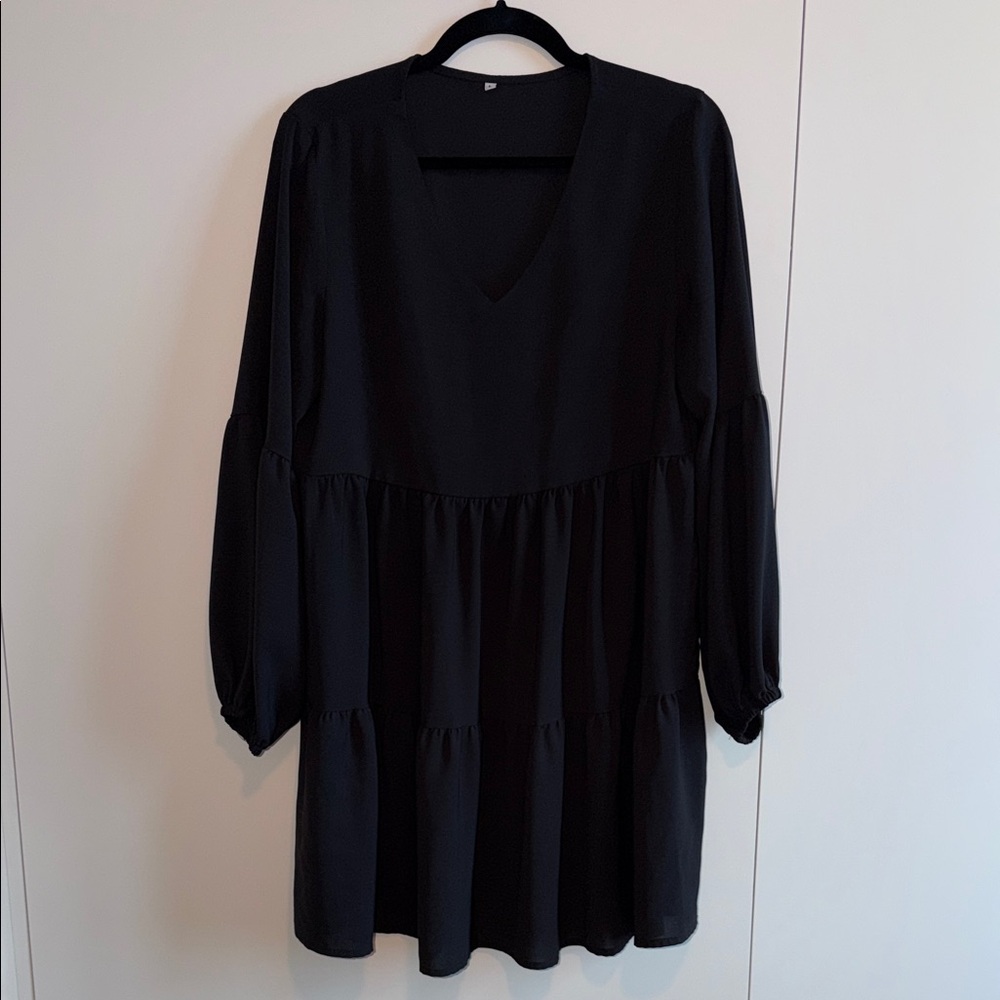 Chic Black Long Sleeve Dress